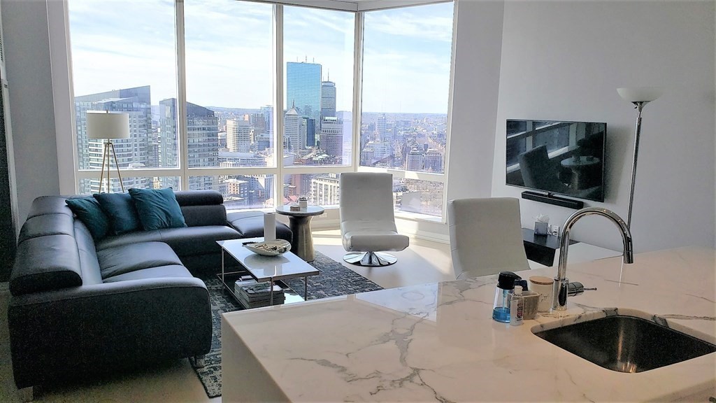 1 Franklin, Boston, Massachusetts 02110, 2 Bedrooms Bedrooms, 4 Rooms Rooms,2 BathroomsBathrooms,Residential Rental,For Lease,Franklin,73139941