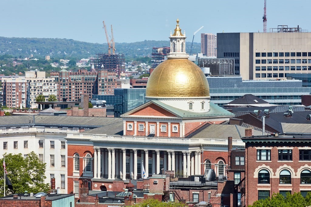 1 Franklin St, Boston, Massachusetts 02110, 1 Bedroom Bedrooms, 3 Rooms Rooms,1 BathroomBathrooms,Residential Rental,For Lease,Franklin St,73148203