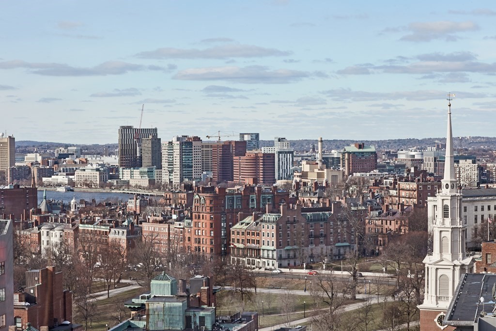 1 Franklin St, Boston, Massachusetts 02110, 1 Bedroom Bedrooms, 3 Rooms Rooms,1 BathroomBathrooms,Residential Rental,For Lease,Franklin St,73148203
