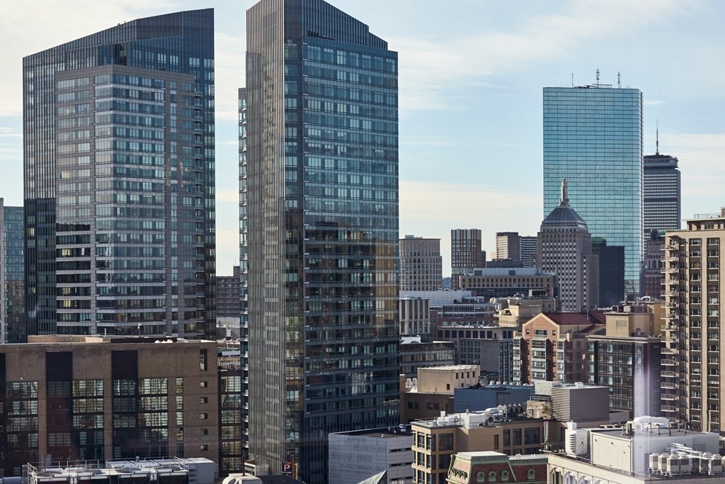 1 Franklin St, Boston, Massachusetts 02110, 1 Bedroom Bedrooms, 3 Rooms Rooms,1 BathroomBathrooms,Residential Rental,For Lease,Franklin St,73148203
