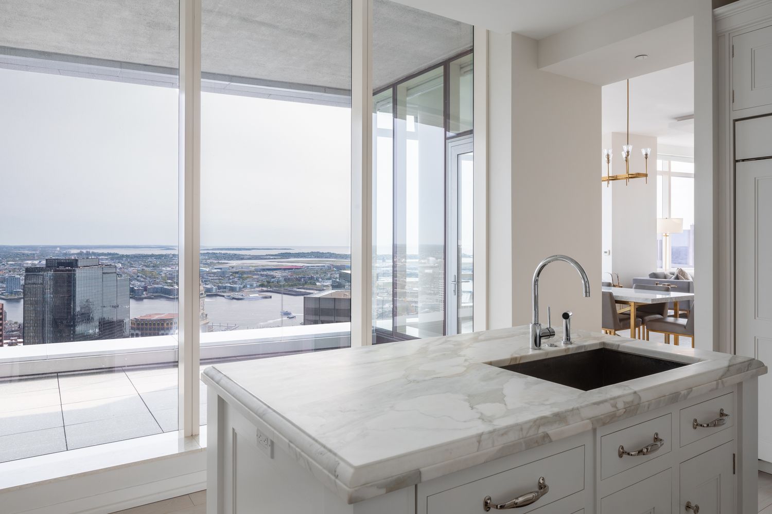 1 Franklin St, Boston, Massachusetts 02110, 2 Bedrooms Bedrooms, 4 Rooms Rooms,3 BathroomsBathrooms,Condominium/co-op,For Sale,Franklin,56,73539915